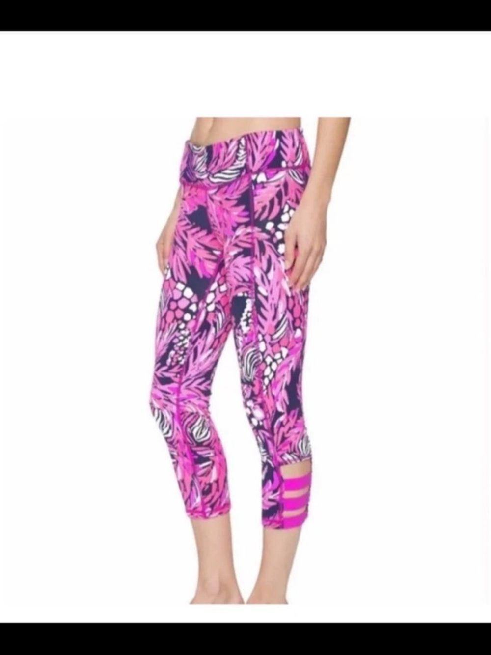Lilly Pulitzer Luxletic Weekender Cropped Leggings Medium A Jungle In Here Print - Picture 4 of 10
